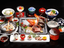 その日に釣れた「地魚」を豪華鉢盛りで夕食へ♪