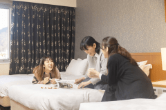 【スタンダードトリプル：25平米～】みんなで宿泊するのに最適。ゆったりと過ごせる広々とした客室。