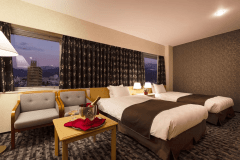 【スーペリアツイン：25平米～】心地よい空間で、大切な方との特別な時間をお過ごしください。