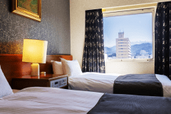 【DXツイン：48平米】上階層で過ごす贅沢なくつろぎ。リビングスペースも備えた快適な空間