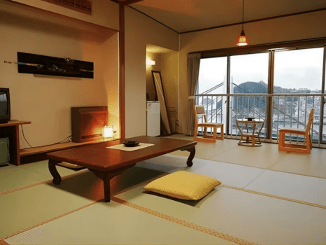 雑賀埼漁港を望む和室◆＜10+4.5畳＞【禁煙】