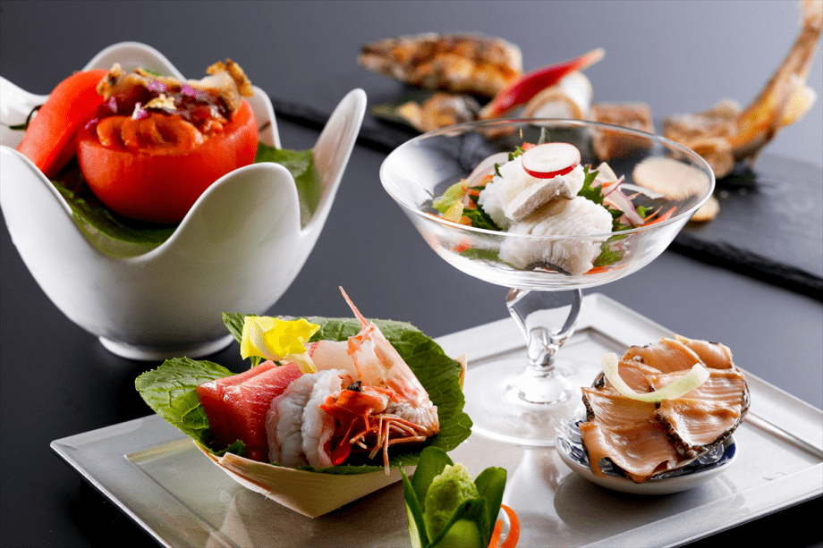 夏の特別会席"涼華の宴(りょうかのうたげ)"
すずやかな夏の食材を用いた創作会席です。
（写真はイメージです）