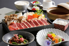 昼食の鍋コース