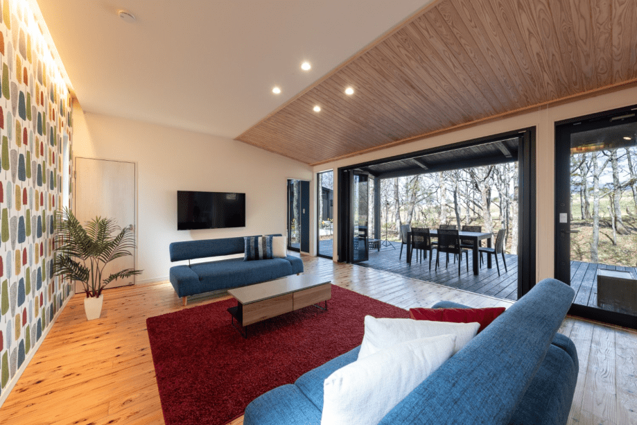 ■平日ひとり旅■＜4月限定＞春の息吹を感じる「自分へのご褒美」旅♪ 素泊まりで自由に楽しむ、くじゅう開放感ステイ【選べるお食事】