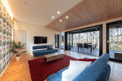 ■平日ひとり旅■＜4月限定＞春の息吹を感じる「自分へのご褒美」旅♪ 素泊まりで自由に楽しむ、くじゅう開放感ステイ【選べるお食事】