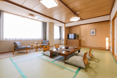 【和室12畳】8畳よりもひと回り広く使えて家族や友人との旅行に最適な客室