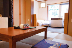 ・【和洋室】和室の趣と洋室の機能性を兼ね備えた、ゆとりある和洋室です