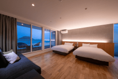 一棟貸し - Castle Side Villa 波静 -空間をたっぷり使ったベッドルーム