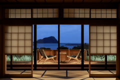 【10畳　松・竹・梅】の客室内からの景色