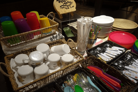 ビュッフェゆいの一楽にはお子様用のカトラリーもご用意しております