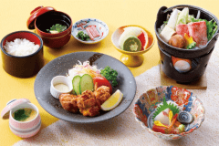 お手軽にお召し上がりいただけるビジネス御膳。
県産食材を中心とした献立をお楽しみください。