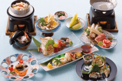 『とやまブランド』A5ランク酒粕育ちとやま和牛&八尾おわらクリーンポークを
しゃぶしゃぶで楽しむグレードアップ会席です♪
厳選した素材の味わいを充分にお楽しみいただけます。