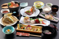 【北越雪譜膳（一例）】季節によりメニューは変更となります。