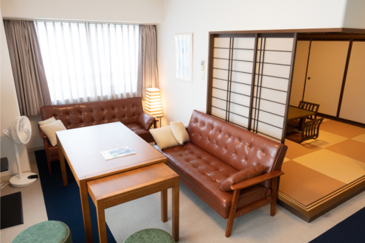 Room 616 (Luxury, 6-person capacity)