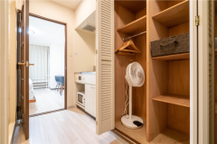 【スーペリア洋室(202)】収納スペース&キッチン 【スーペリア洋室(202)】収納スペース&キッチン