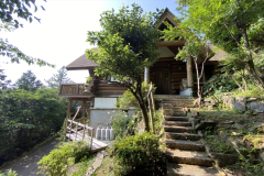 【208】高台の2階建て本格ログハウス（2LDK）（5名定員）