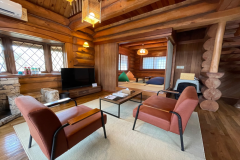 【208】高台の2階建て本格ログハウス（2LDK）（5名定員）