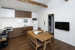 【E-17】★プライベートドッグラン付★暖炉＆温泉貸別荘（5名定員）