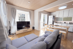 【A-32-1】ペットと泊まれる☆BBQもOK！2階建て温泉付き貸別荘（5名定員）