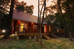 【薪ストーブ・天然温泉・グループ向け】～大地～【6名定員 2LDK ドッグラン約78㎡】