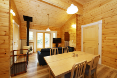 【薪ストーブ・天然温泉】～湖～【4名定員 2LDK ドッグラン約77㎡】