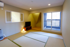 【天然温泉・グループ向け大きなリビング】～息吹〜【6名定員 2LDK ドッグラン約87㎡】