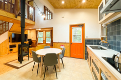 KM　貸別荘Mタイプ【4名定員 2DK ドッグラン134㎡】