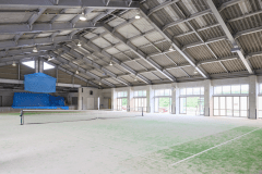 《近江母の郷》ふれあいドームで天候を気にせずレクリエーション