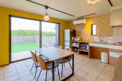 【タイプC】愛犬と泊まれるヴィラ【2ベッドルーム/定員6名】ドッグラン195㎡/60坪