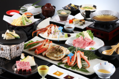 津居山ガニ&但馬牛コース(活ガニ1.5杯/1人前)☆貸切風呂無料&外湯巡り券付☆夕朝部屋食