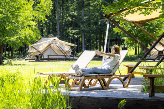 日常から離れ、自然と気持ちもオフモードに。