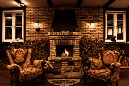 【センターハウス】建物内部も中世ヨーロッパを彷彿させるクラシカルな装い。