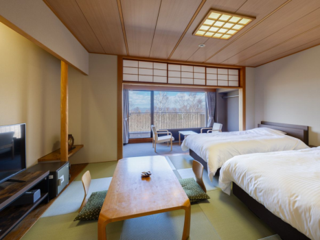 【優待】和室/ベッド（10畳と4.5畳の二間）広縁・トイレ付き