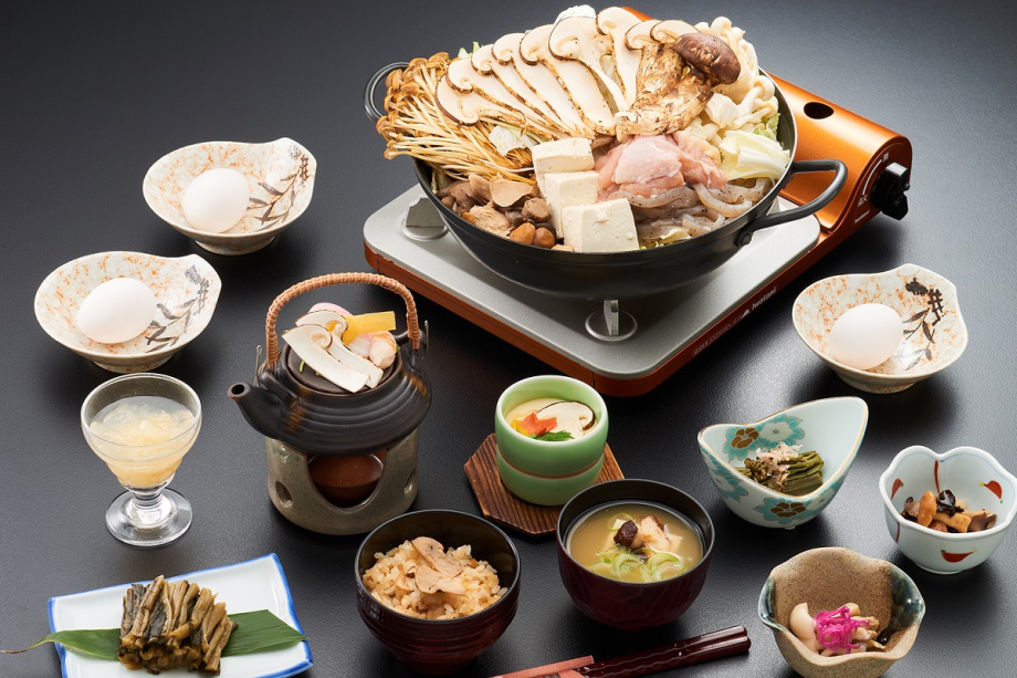 ご夕食は松茸小屋《二幸園》で松茸三昧♪無料送迎付きご宿泊プラン