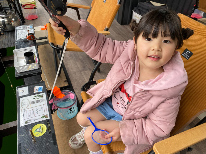[Limited Time Until March 31! Smelt Fishing Experience Plan] Enjoy the Natural Beauty of Lake Kawaguchi near Mount Fuji [Price Per Person] ~ GLAMPING VILLAGE FUJI KAWAGUCHIKO ~