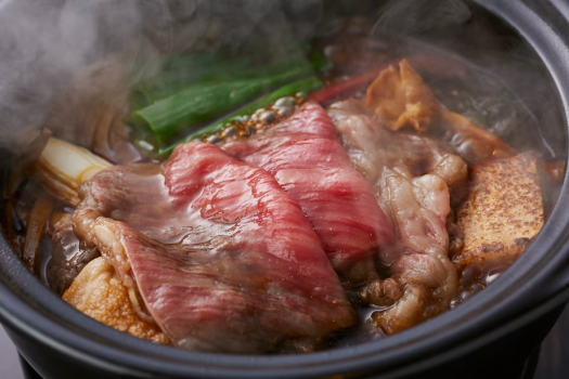 近江牛肩ロースすき焼き（イメージ）