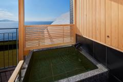 温泉露天風呂付ツイン 206号室