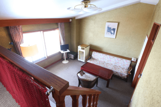 Maisonette room with 2 semi-double beds■Special room on the top floor - Bath and Toilet