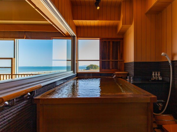 ~露天風呂付き客室 檜風呂※温泉ではありません~ 浴槽は檜or陶器がございます。指定不可 ~露天風呂付き客室 檜風呂※温泉ではありません~ 浴槽は檜or陶器がございます。指定不可