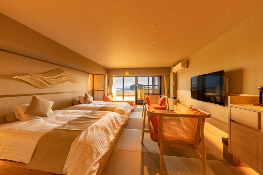 【直前割♪『天然温泉』露天風呂付き客室が２９０００円～！】夕食は当館のお任せ料理だからお得。訳あり