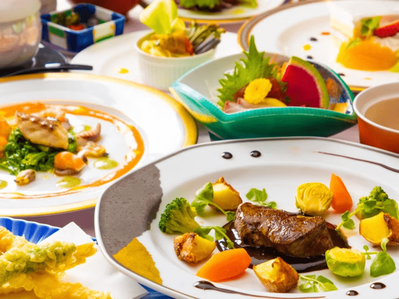 【迷ったらコレ♪夏の「スタンダード」和洋折衷コース】肉料理や新鮮魚介で夏の旬食材を愉しむ！６月～８月