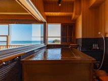 【8F半露天風呂付き客室　ツイン＋4.5畳】最上階の夜景を