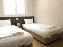 シングルベッド2台（フランスベッド）