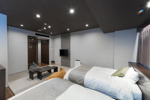 和洋室ルーム|ツインベッド+布団|4名迄 和洋室ルーム|ツインベッド+布団|4名迄