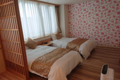 特別和洋室ルーム｜和室＋洋間ツインベッド｜5名迄