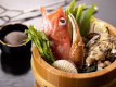 木製のわっぱに詰まった豪華な食材達！旨味が凝縮された深い味わいと香り、心も体も満たす贅沢な一品