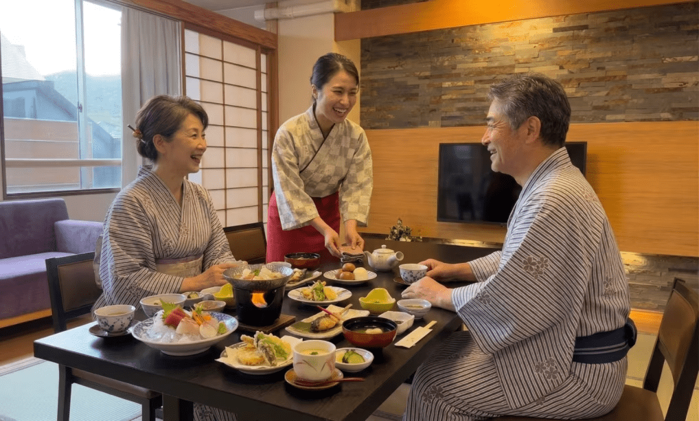 【豚しゃぶプラン】夕食はヘルシーに山形県産「庄内豚」のしゃぶしゃぶ★朝夕お部屋食＆温泉貸切風呂