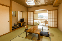 【和洋室】60㎡　和室＋ツインベッドルーム