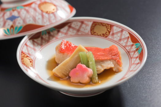 【個室会食場＆特別会席「花あかり」】家族の笑顔に囲まれ温泉に集う♪人生で特別な日だからこそ湯旅で…「長寿のお祝い旅プラン」