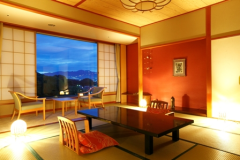 富士山を望めるゆったり和室【和室12.5畳+広縁・禁煙】